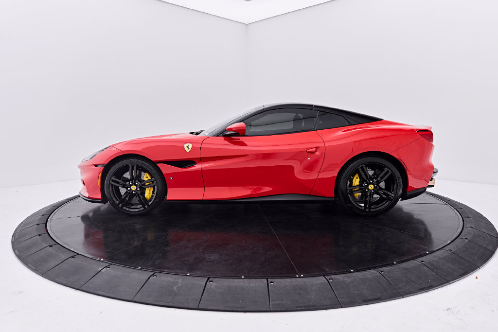 Used 2022 Ferrari Portofino M RWD image 11