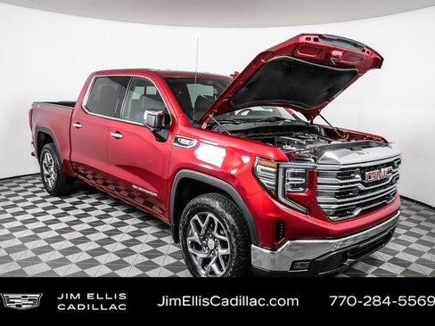 Used 2022 GMC Sierra 1500 SLT w/ SLT Convenience Package image 33