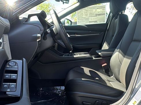 New 2026 MAZDA MAZDA3 2.5 S Hatchback w/ Premium Pkg image 23