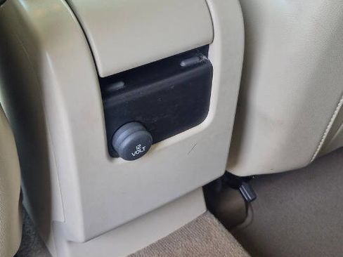 Used 2015 Volvo XC60 T5 Platinum image 50