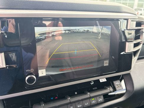 New 2026 Toyota Tundra SR5 w/ SR5 Convenience Package AWD/4WD image 19