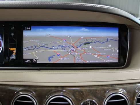 Used 2015 Mercedes-Benz S 550 Sedan image 22
