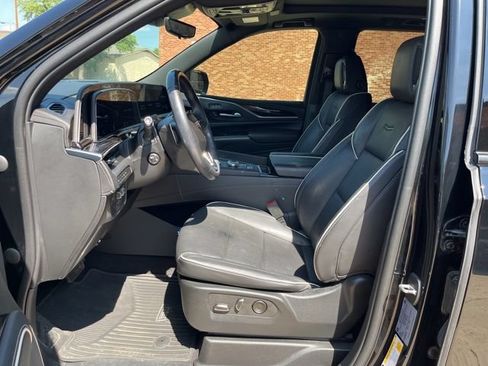 Used 2022 Cadillac Escalade Sport AWD/4WD image 10