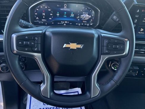 Used 2025 Chevrolet Silverado 1500 LT image 15