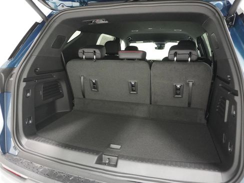 New 2026 Chevrolet Traverse Z71 w/ Enhanced Driving Package image 8