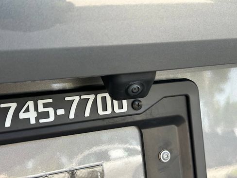 Used 2024 BMW X6 xDrive40i AWD/4WD image 19