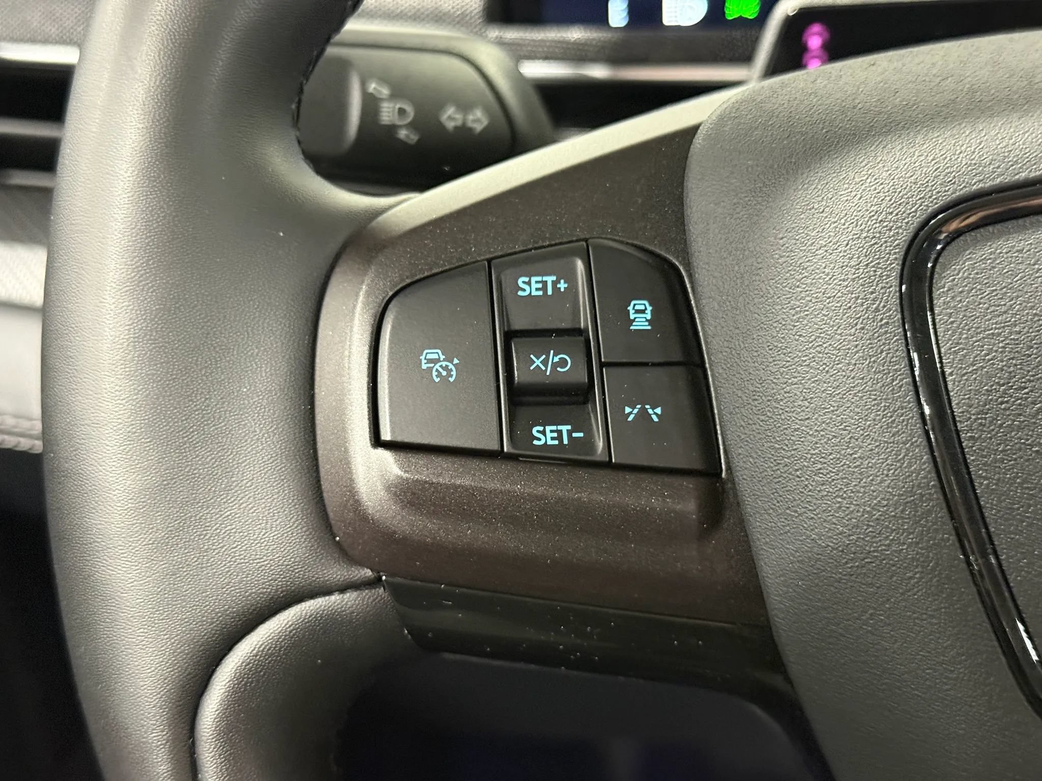 Used 2021 Ford Mustang Mach-E Premium AWD/4WD image 25