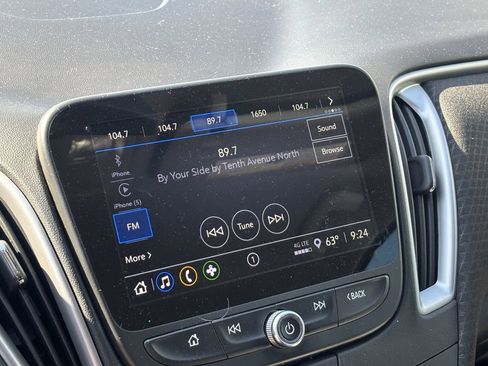 Used 2022 Chevrolet Malibu RS image 8