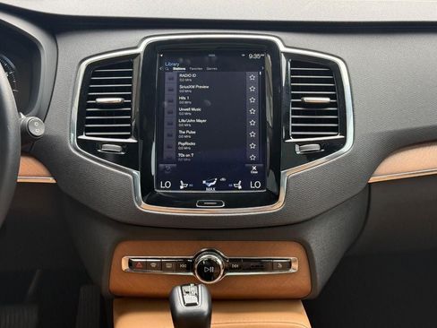 Used 2018 Volvo XC90 T6 Inscription w/ Convenience Package AWD/4WD image 12