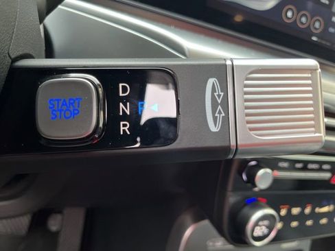 New 2026 Hyundai Ioniq 9 Limited AWD/4WD image 30