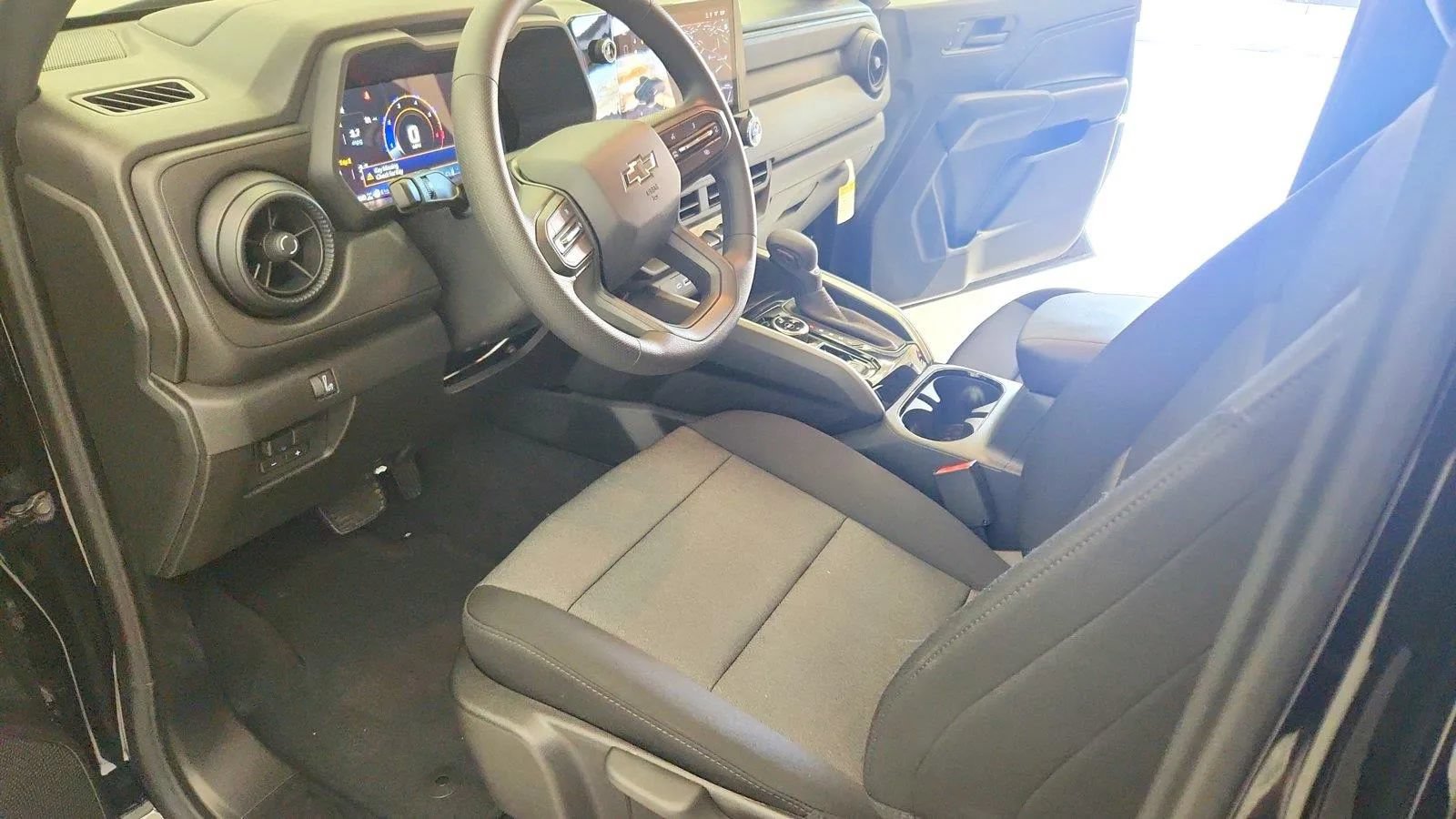 New 2026 Chevrolet Colorado Trail Boss AWD/4WD image 14