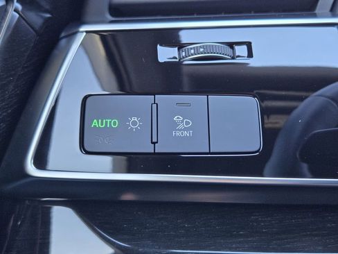 Certified 2025 Audi Q7 2.0T Premium Plus w/ Premium Plus Package image 25