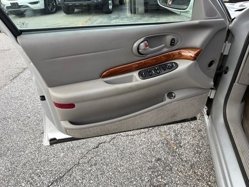Used 2003 Buick Le Sabre Custom w/ Best Seller Package image 11