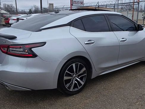 Used 2020 Nissan Maxima 3.5 SL w/ Floor Mat Group image 4