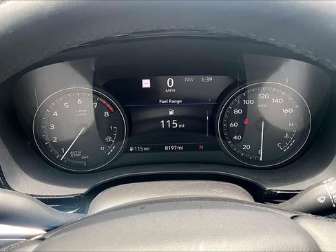 Used 2025 Cadillac XT6 Premium Luxury w/ Technology Package FWD image 25