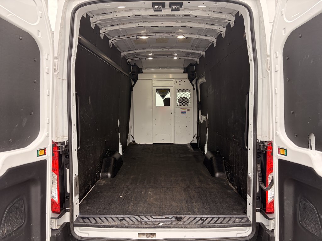 Used 2024 Ford Transit 350 148 High Roof Extended w/ Load Area Protection Package RWD image 12