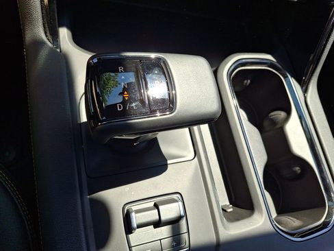 Used 2026 GMC Sierra 1500 AT4 w/ AT4 Premium Package AWD/4WD image 15