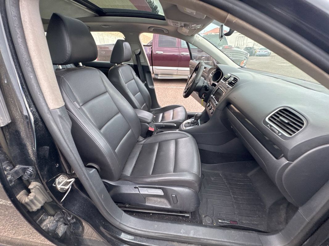 Used 2012 Volkswagen Jetta SE FWD image 15