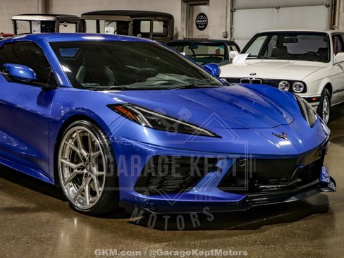 Used 2021 Chevrolet Corvette Stingray Premium Conv w/ Z51 Performance Package image 32