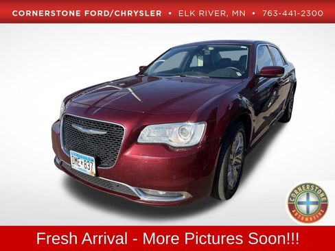 Used 2017 Chrysler 300 Limited w/ 300 Premium Group AWD/4WD image 1