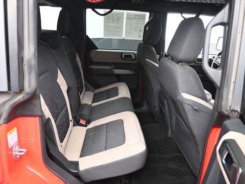 Used 2023 Ford Bronco Wildtrak AWD/4WD image 19