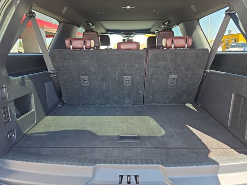 Used 2024 Ford Expedition Max Limited AWD/4WD image 14