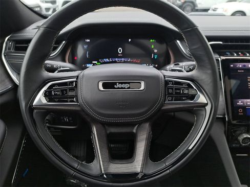 Certified 2023 Jeep Grand Cherokee Overland w/ Advanced Protech Group III image 26