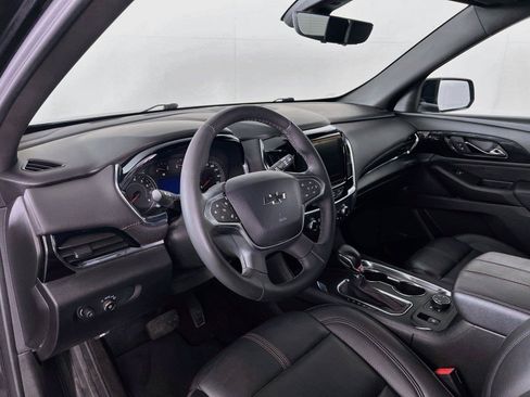 Used 2023 Chevrolet Traverse RS AWD/4WD image 10