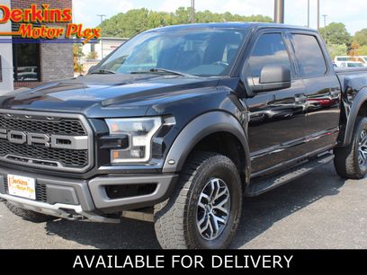 Used 2018 Ford F150 Raptor w/ Equipment Group 801A Mid