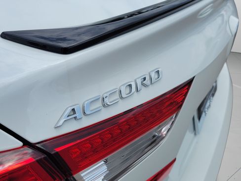 Used 2022 Honda Accord Sport image 30