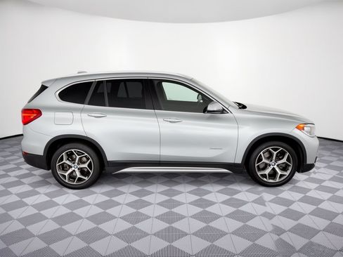 Used 2016 BMW X1 xDrive28i AWD/4WD image 8