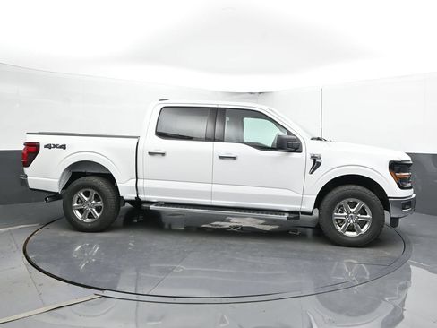 Used 2025 Ford F150 XLT w/ Equipment Group 301A Standard AWD/4WD image 4