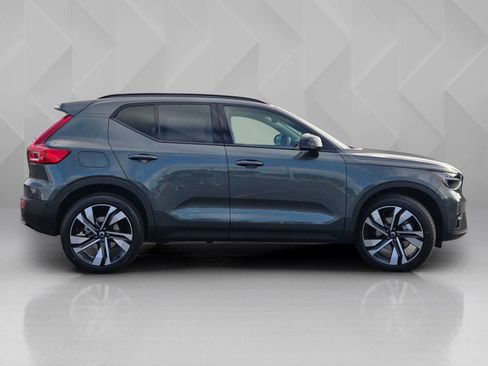 New 2026 Volvo XC40 B5 Ultra w/ Climate Package AWD/4WD image 7