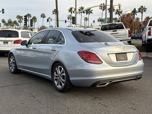Used 2018 Mercedes-Benz C 300 Sedan image 7