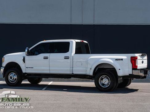 Used 2017 Ford F350 XLT w/ XLT Value Package AWD/4WD image 5