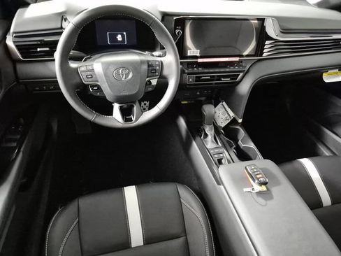 New 2026 Toyota Camry SE AWD/4WD image 10