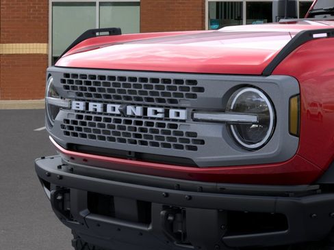 New 2025 Ford Bronco Badlands image 19