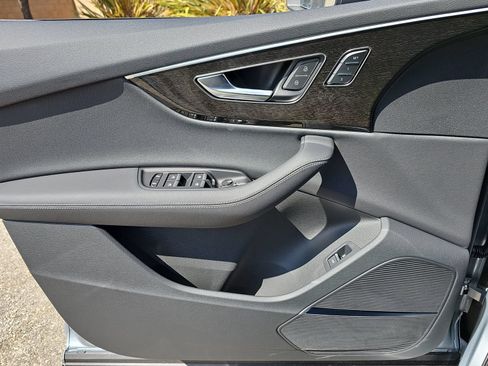 New 2026 Audi Q7 Premium Plus AWD/4WD image 30