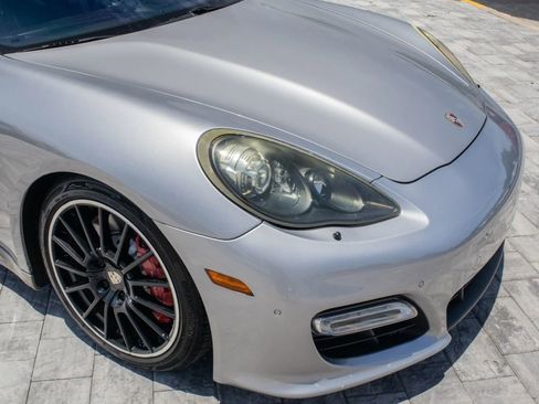 Used 2013 Porsche Panamera GTS AWD/4WD image 10