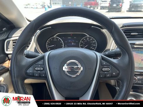 Used 2017 Nissan Maxima Platinum FWD image 18