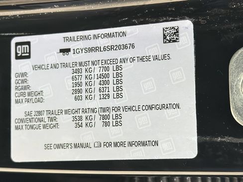 Certified 2025 Cadillac Escalade ESV Sport Platinum AWD/4WD image 43