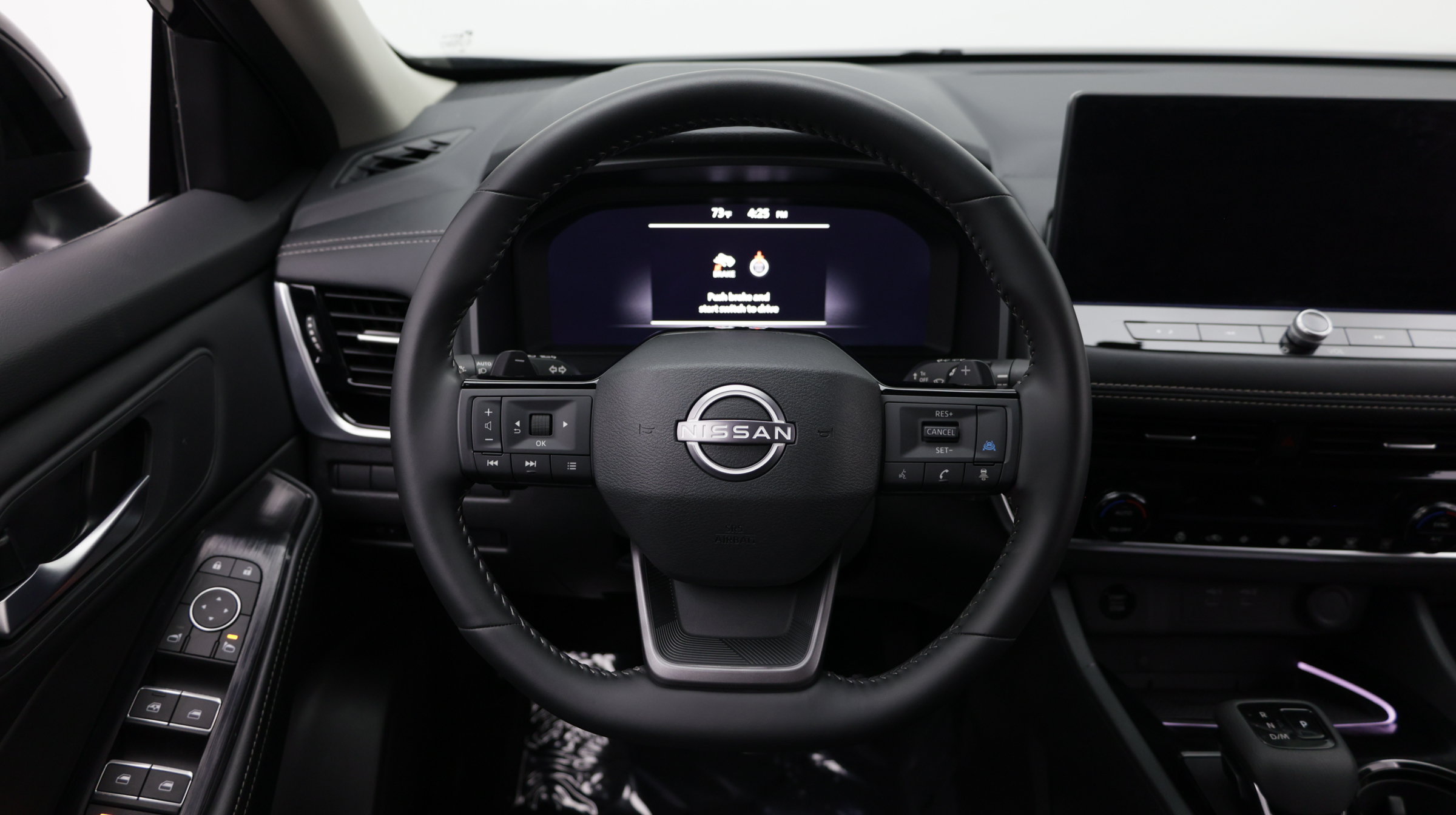 Used 2026 Nissan Rogue SL FWD image 30