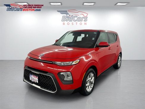 Used 2020 Kia Soul S image 1