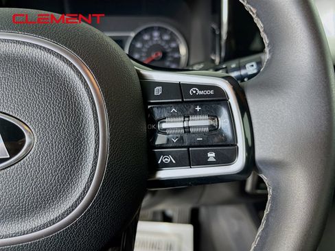 Used 2021 Kia Sorento EX FWD image 17