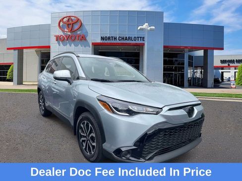Used 2024 Toyota Corolla Cross AWD Hybrid image 1