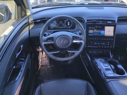 Used 2024 Hyundai Tucson Limited image 16