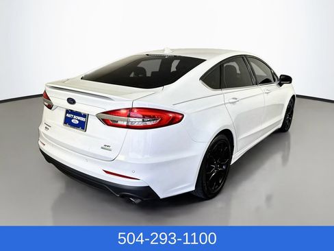 Used 2020 Ford Fusion SE w/ Equipment Group 151A FWD image 7