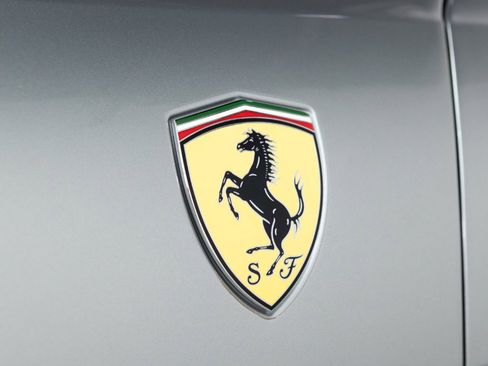 Certified 2019 Ferrari Portofino image 30