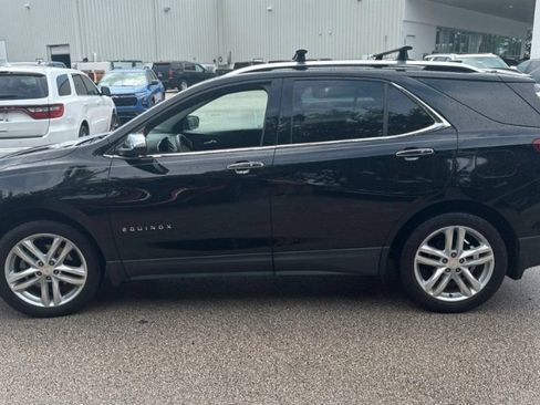 Used 2018 Chevrolet Equinox Premier FWD image 11