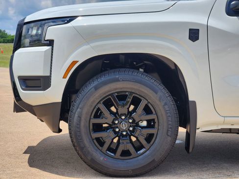 New 2026 Nissan Frontier SV RWD image 10
